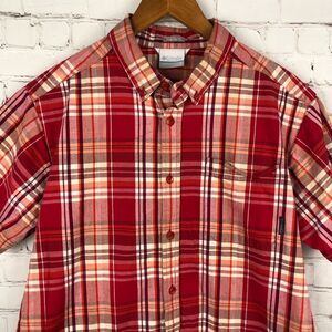 Columbia Red Plaid Button Up Men's Sz Medium